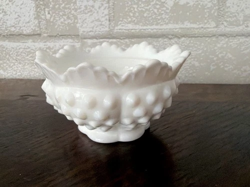Vintage Fenton Hobnail Milkglass Scalloped Fairy Lamp Bottom Only