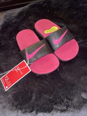 Nwt Child Girls Size 12c Youth Nike Kawa Black & Pink Slides