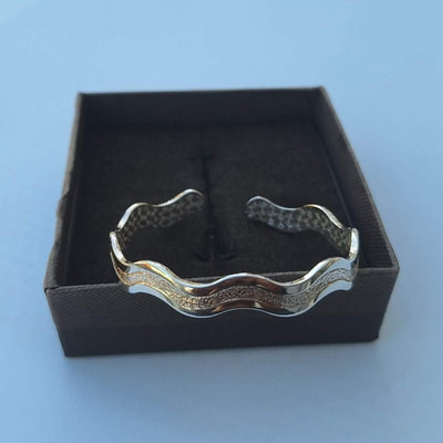 Feinsilber 999 gewelltes Armreif Armband 18g groß gepunzt ohne Stein Design
