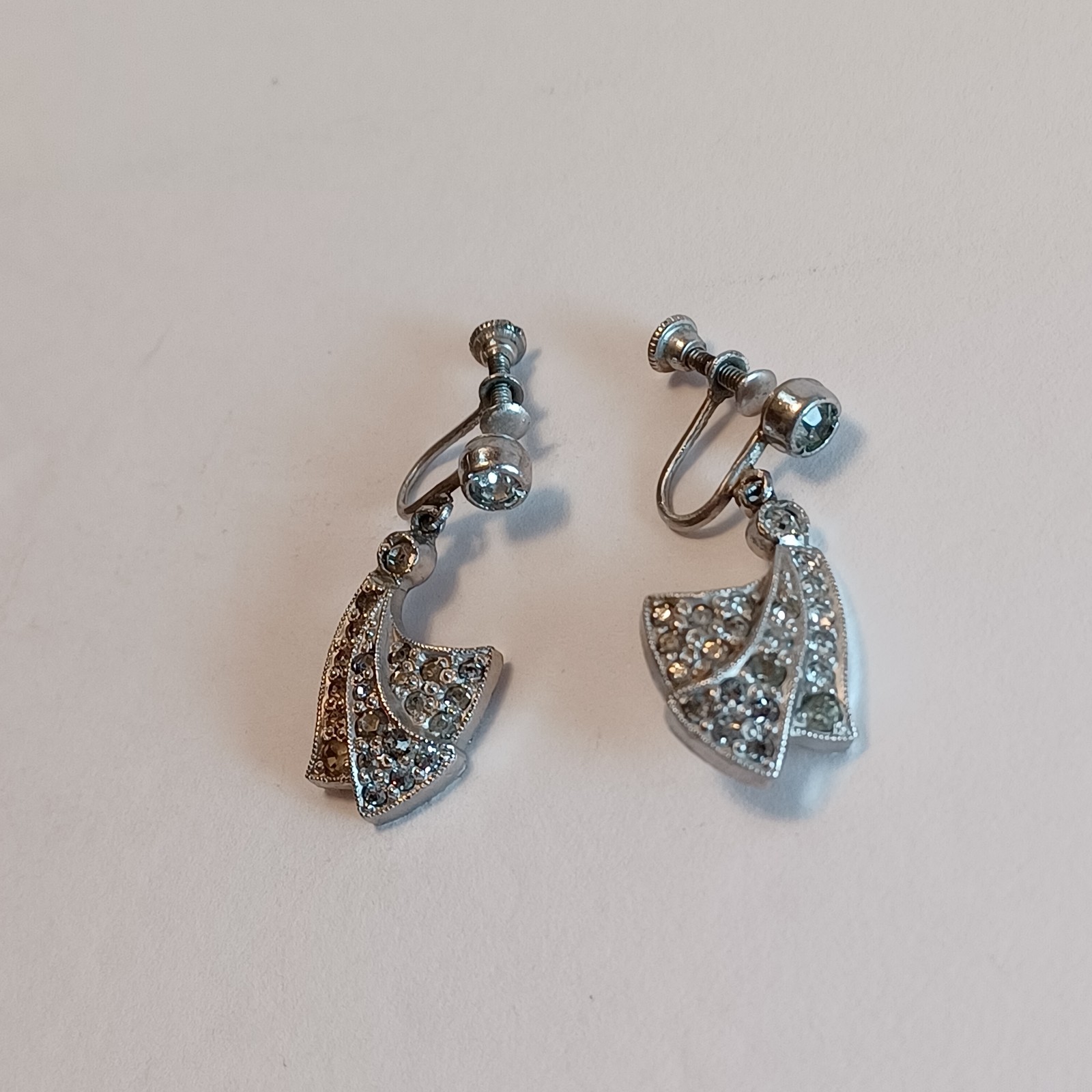 Art Deco Silver Paste Dangle Screwback Earrings - image 11