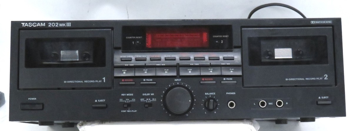 TASCAM 202MKIII Dual-Cassette Deck * Parts Or Repair * Right