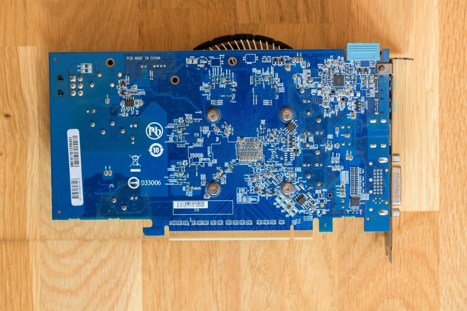 Gigabyte GV-R725XOC-1GB | PCIe VGA Card | Radeon R7 250X | 1GB RAM - Working - Bild 3 von 4