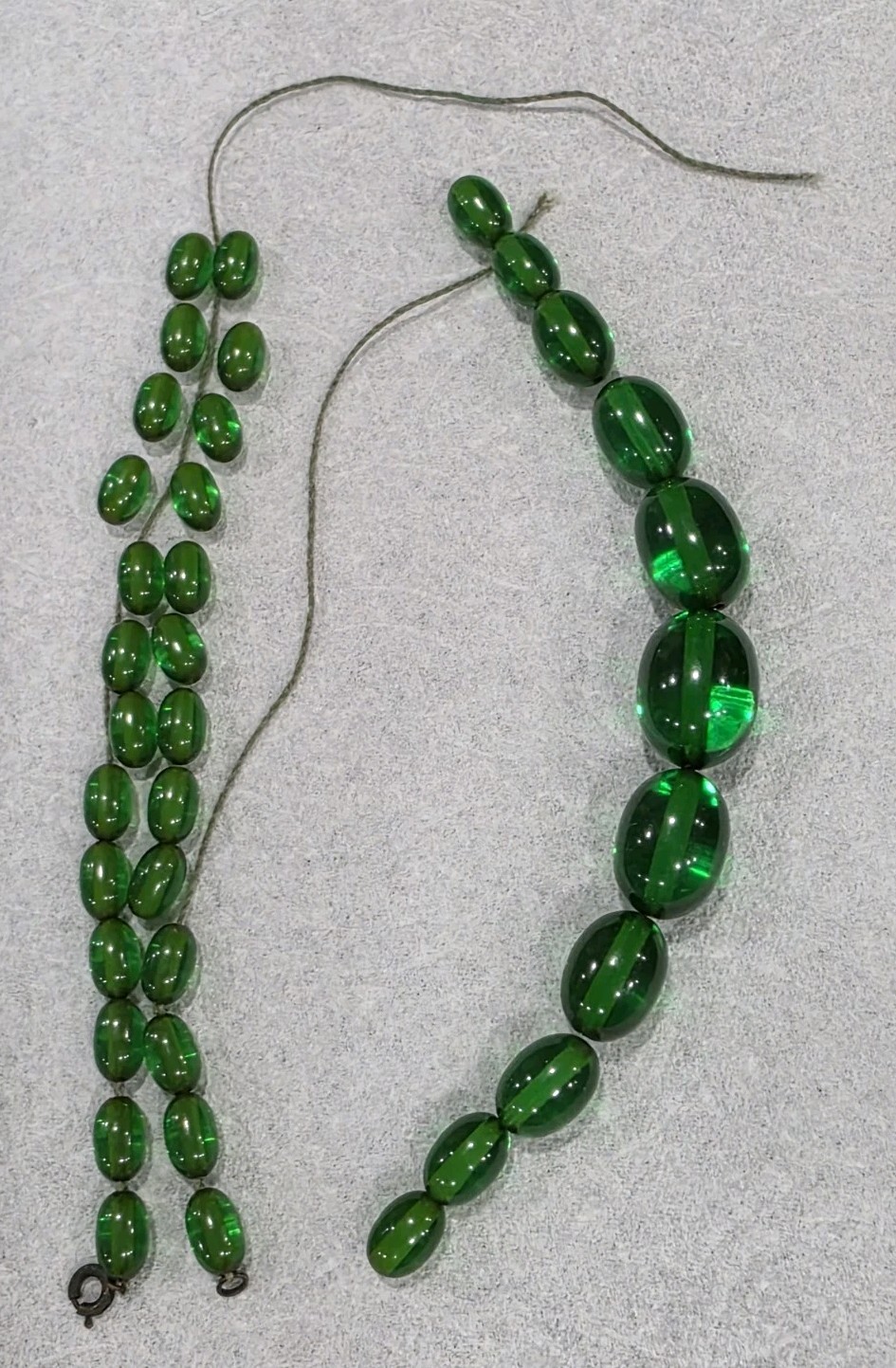 Emerald Green Clear Translucent Tested Bakelite P… - image 2