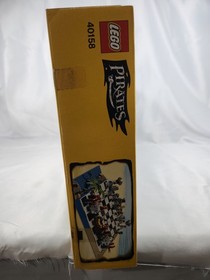 2015 Lego 40158 Pirates Chess Set