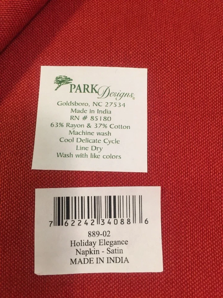 Multiples! Park Designs RED SATIN Holiday Elegance 18x18 napkins Made in India - Image 2 of 4