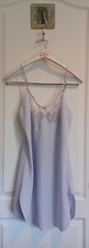 VINTAGE LORRAINE SLIP/NEGLIGEE LILAC WITH BUTTERFLY LACE PATTERN SIZE SMALL USA