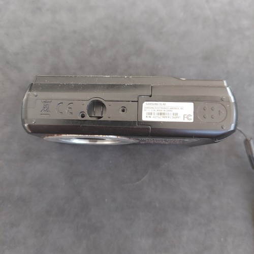 Samsung SL40 Digital Camera 12.2MP 3x Zoom Black untested & for parts - Picture 4 of 7