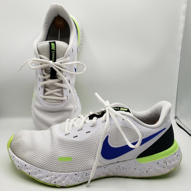 Size 11.5 - Nike Revolution 5 Racer 