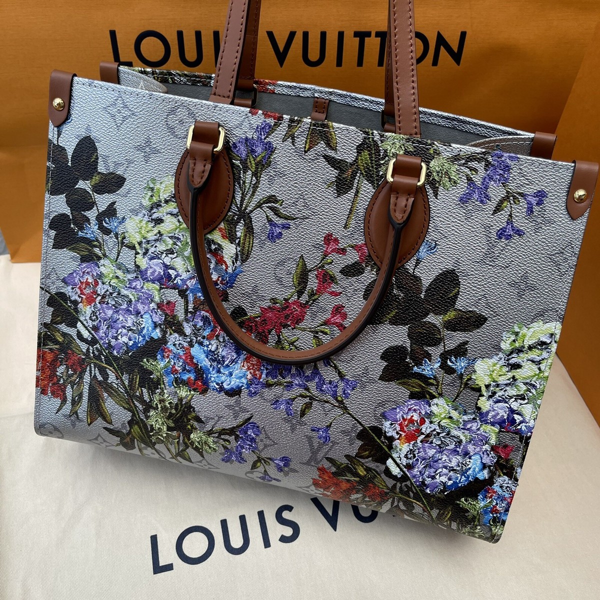 Louis Vuitton MM Tote Garden Collection *LIMITED EDITION* | eBay