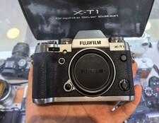 Fujifilm X-T1 Body Only - 16.3MP, Weather Resistant, OLED EVF,Body Only,Silver