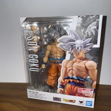 TAMASHII NATIONS - Dragon Ball Super - Son Goku -Ultra Instinct- Reissue,