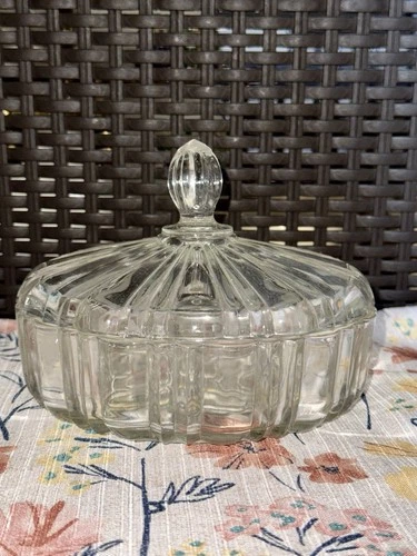 VTG anchor Hocking Glass Candy Dish With Lid