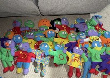 RARE VINTAGE THE LETTER PEOPLE HAND PUPPETS BOOKS TAPES DISPLAY