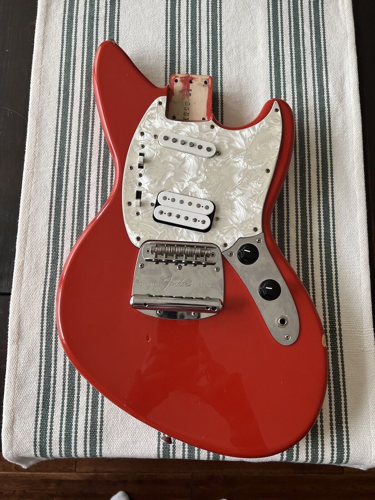 1996 Fender Jagstang Body