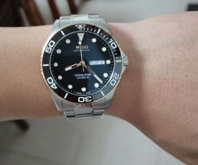 MIDO Ocean Star 200C - M042.430.21.051.00
