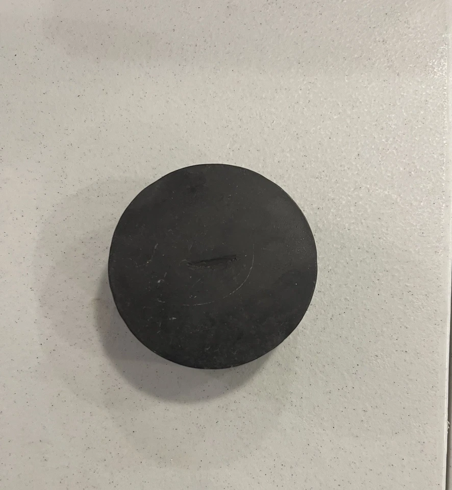 No. Disco de hockey Exeter 39 vintage con pegatina original Foto 2 de 2