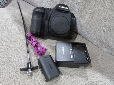 Canon EOS 5D Mark II 21.1 MP Digital SLR Camera - Black (Body Only)