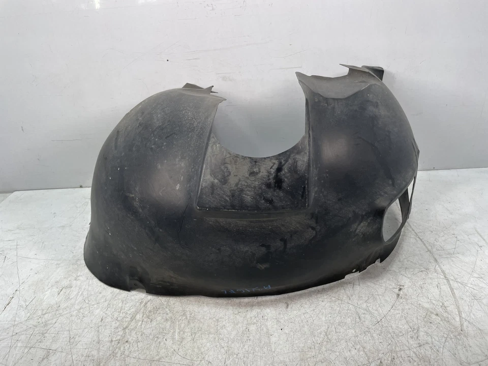 ✅ 97-06 OEM Jaguar XK8 XJ8 Delantero Derecho Pasajero Guardabarros Forro Protector contra Salpicaduras Foto 2 de 4