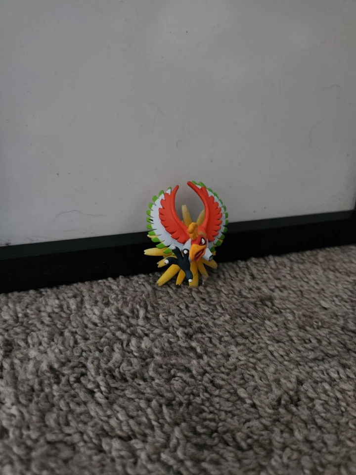 Figura de acción Pokémon Ho-oh Posable Takara Tomy Japón Foto 3 de 4