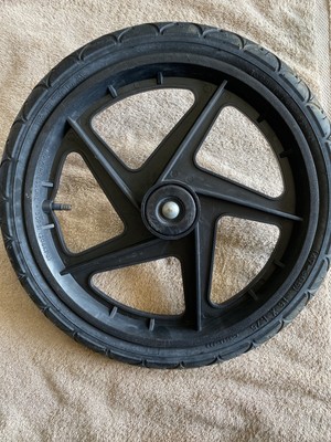 bob revolution tires