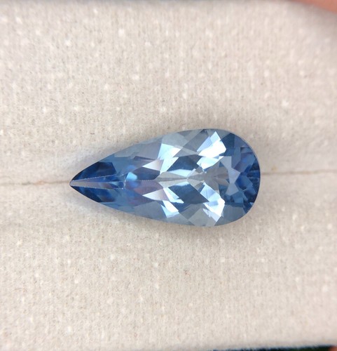 4,8 ct natürlicher facettierter Aquamarin Farbe Santa Maria lose Edelstein, Madagaskar - Bild 2 von 2