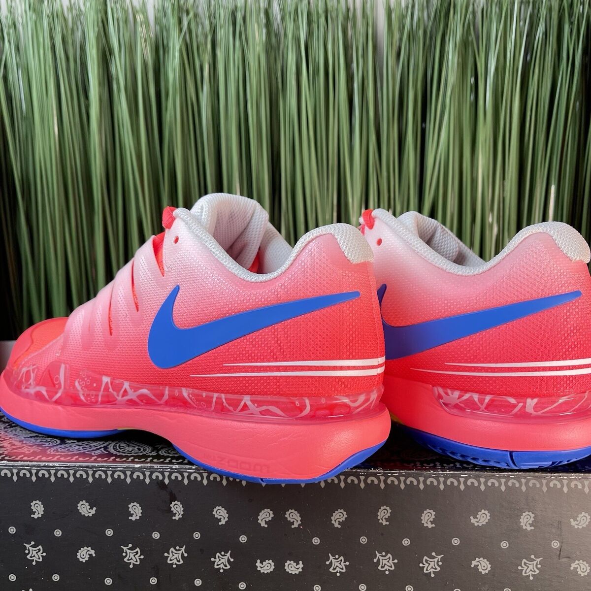 Nike Court Air Zoom Vapor 9.5 Tour Mens Tennis Shoes Hot Nike Court Air Zoom Vapor 9.5 Tour Mens Tennis Shoes Hot