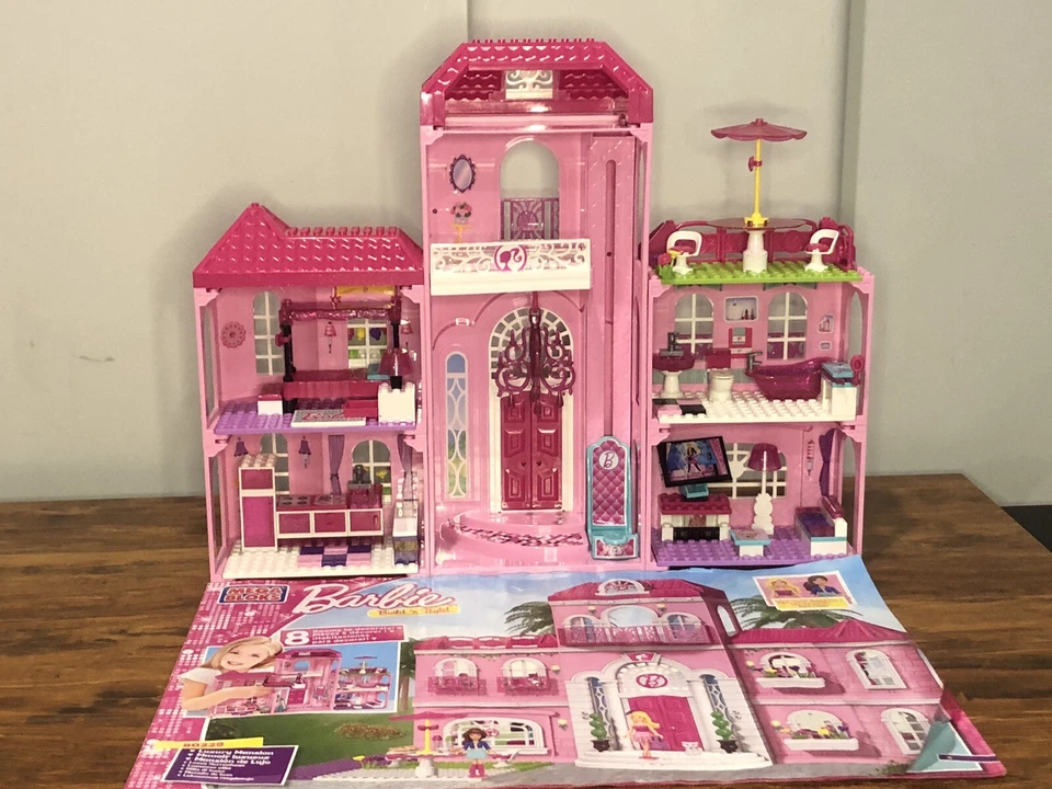 Barbie MEGA BLOKS Luxury Mansion-With Directions Booklet-99% Complete - Image 3 of 4