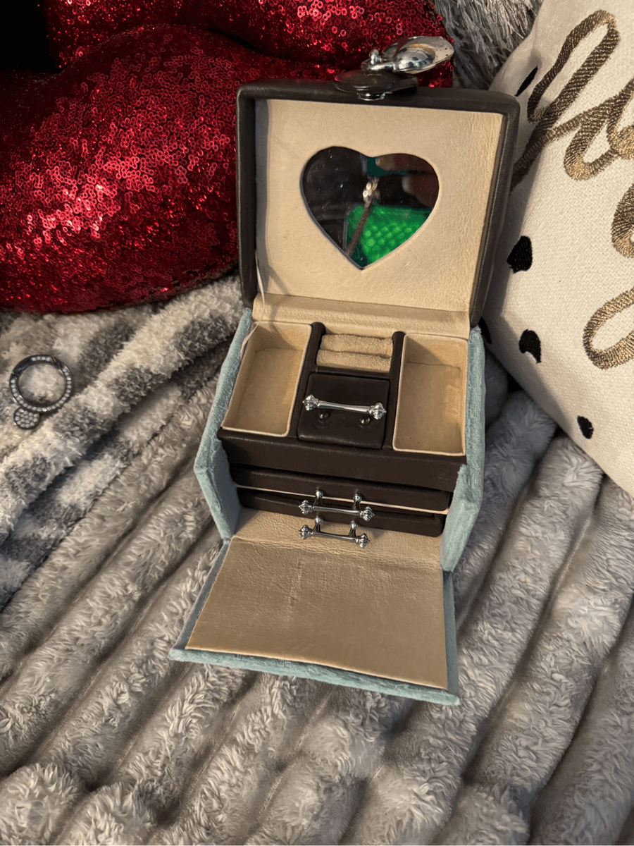 juicy couture ジュエリーボックスケース ジューシークチュール