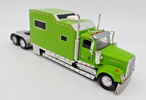 First Gear DCP Custom Western Star 1/64 - Picture 2 of 4