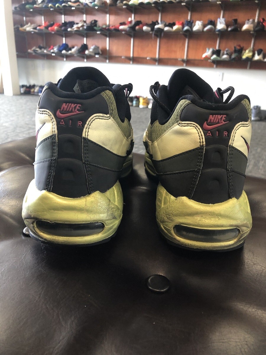 NIKE AIR MAX 95 PREMIUM 313071-081 Size 13 Black Pilgrim Flamingo