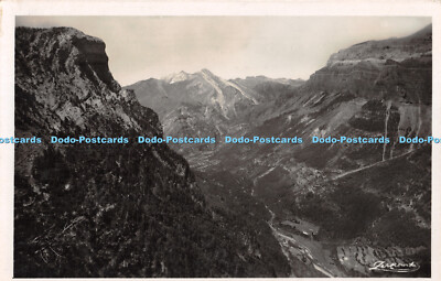 R426689 Broto Ordesa Altos Pirineos de Aragon Valle de Ordesa Tendenera al Fondo
