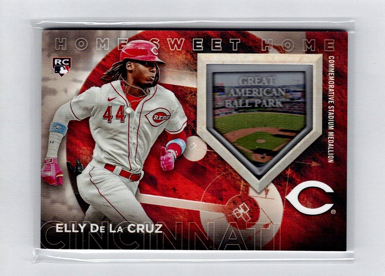 2024 Topps Series 1 Elly De La Cruz Home Sweet Home Medallion Gold 32/75 - Reds