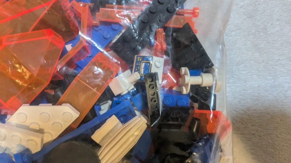 USED LEGO 6973 Deep Freeze Defender With Minifigures Complete Vintage - Image 4 of 4