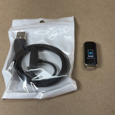 Fitbit Luxe Fitness Tracker Watch FB422 with Charger No Band Tested Works