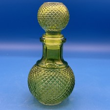 Vtg Emerald Green Glass Genie Bottle Decanter Diamond Cut Texture W/Stopper READ