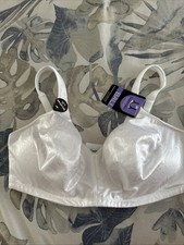 NWT Bali PASSION FOR COMFORT Natural Uplift Wireless Bra Style 3228 White 38D