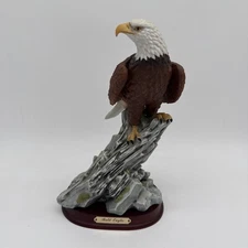 Crystal Cathedral Ministries Eagles Club Eagle Perched On Rock Figurine 10" Tall