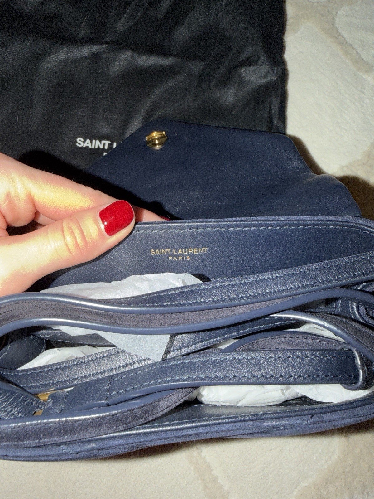 Saint Laurent Toy Loulou Shoulder Bag image 4