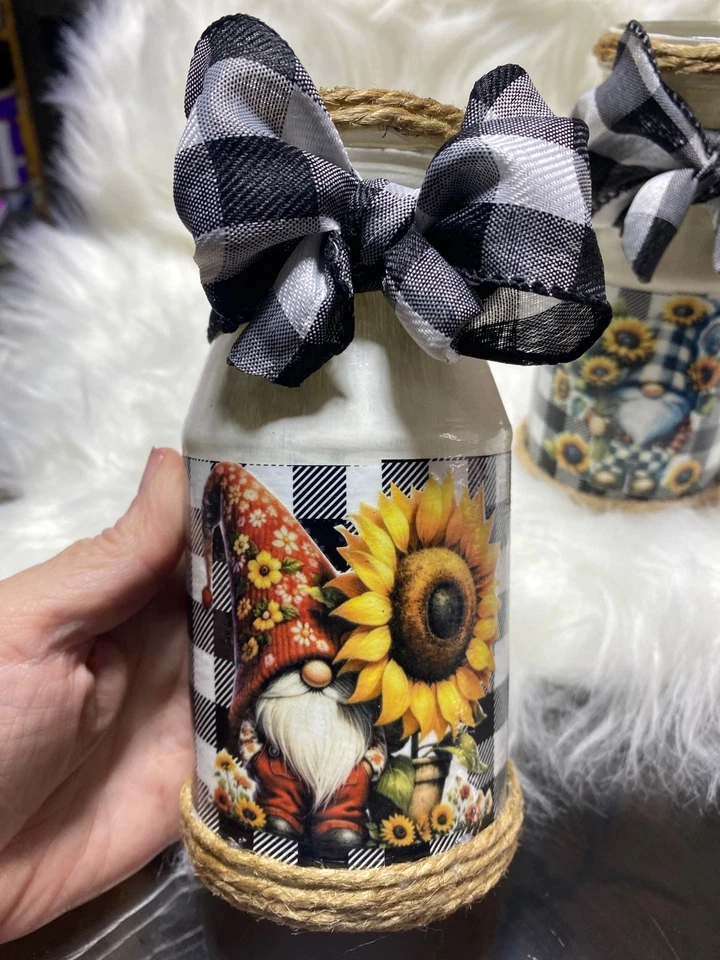 Frascos de vela de gnomo de vidro feitos à mão - Imagem 2 de 3