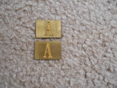 New Hermes Brass Engraving Fonts A-Z Uppercase In Wood Box - Picture 2 of 3