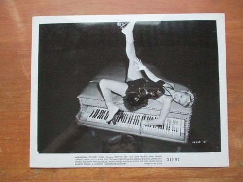 RHYTHM INN ORIGINAL 1951 BW MOVIE STILL JANE FRAZEE EX