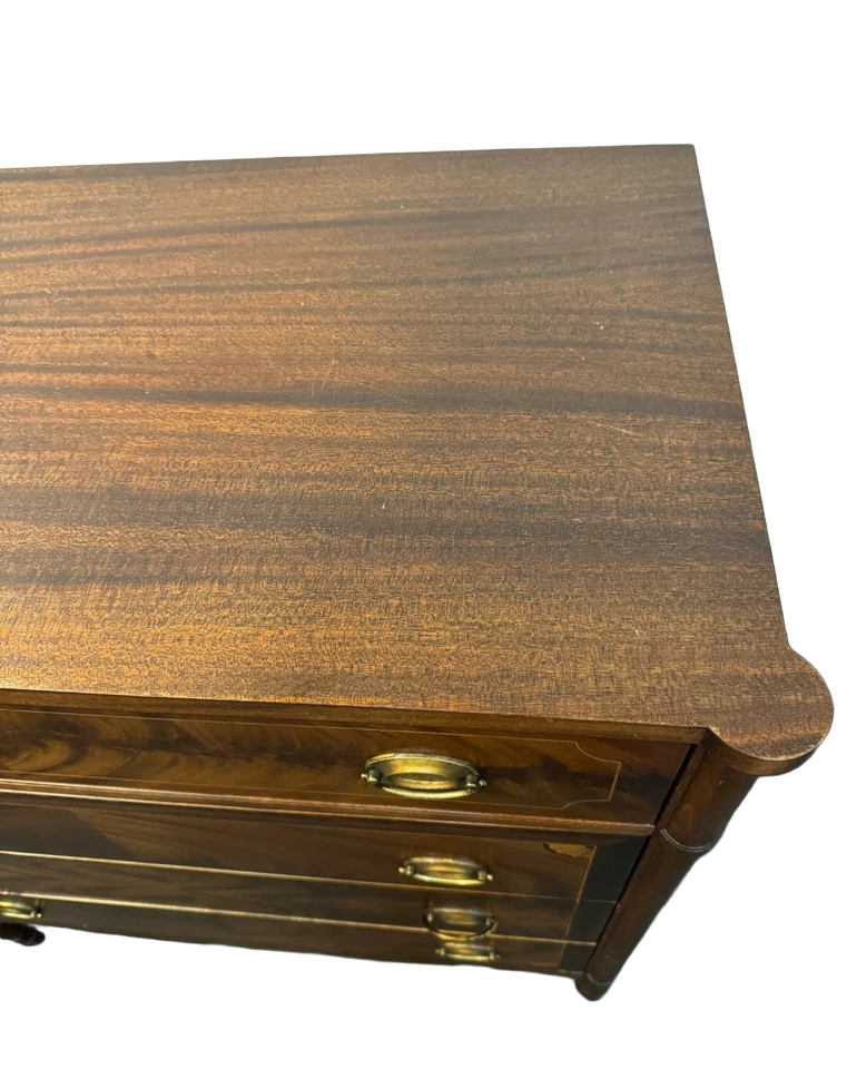 Cajonera vintage John Widdicomb caoba - Cómoda con 4 cajones, alrededor de 1940 Foto 3 de 4