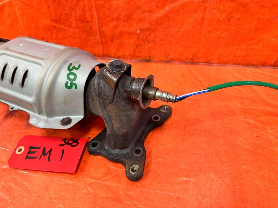 09-14 ACURA TSX - K24Z3 - SOLO 2,4 L - CABEZAL COLECTOR DE ESCAPE CON ESCUDO TÉRMICO OEM Foto 3 de 4