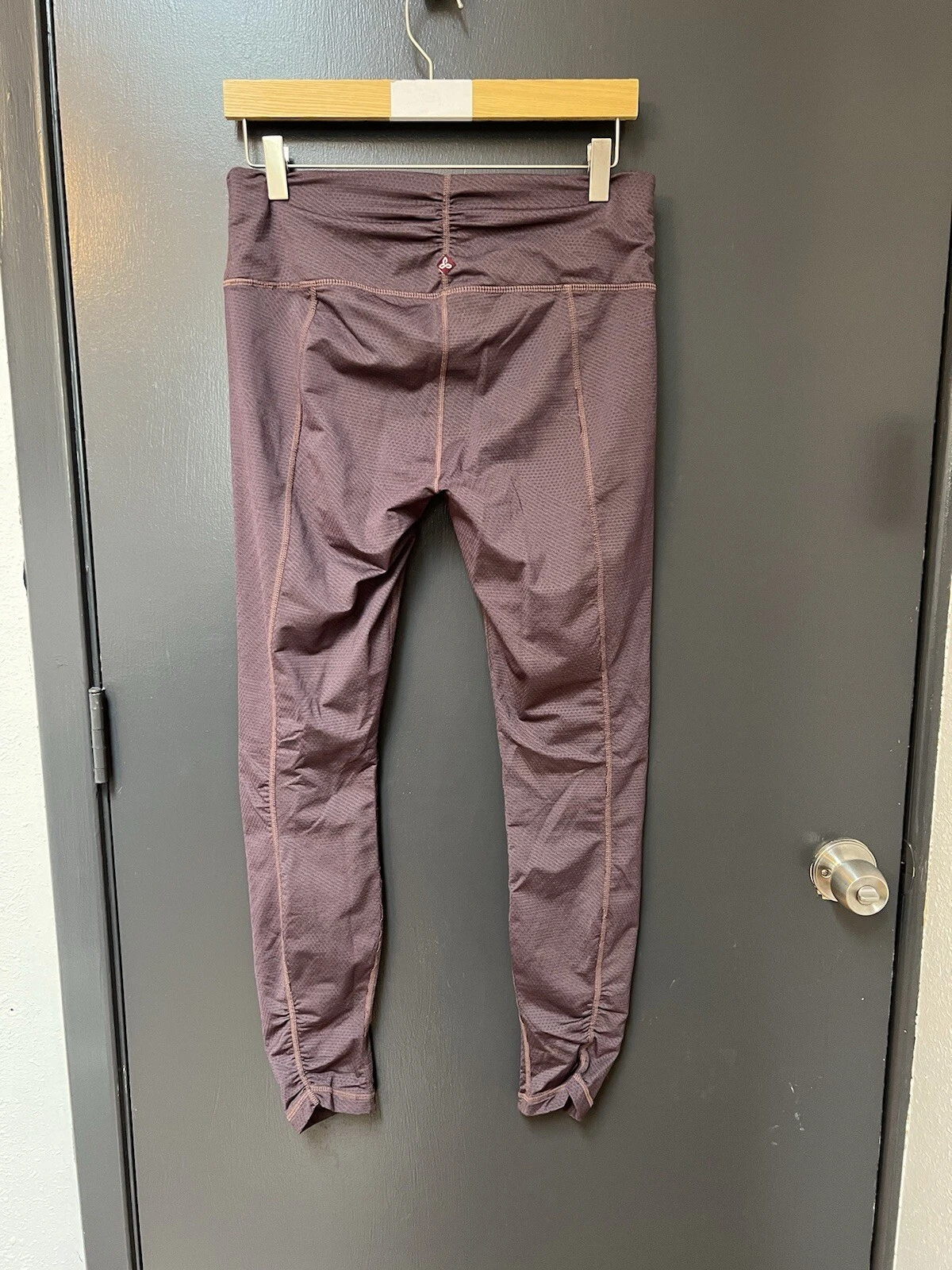 prana textured ruching throughout leggings