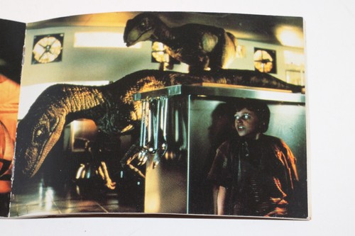 1992 Jurassic Park Postcard Book Unused Complete No Writing All 12 Cards - Picture 9 of 14
