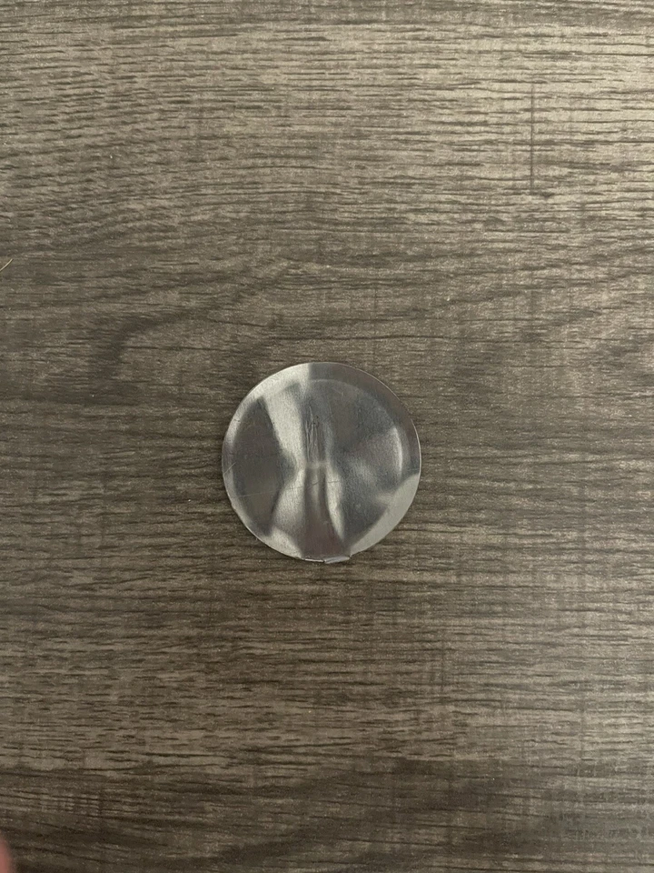 Botón de hojalata plegable UAW Union años 70 de colección "Detener estafas de aceite escribir" pestaña falta Foto 2 de 2