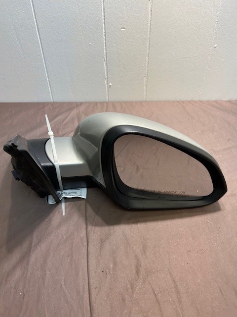 OEM, Side Mirror Assembly RH Passenger Silver 2011 Buick Regal