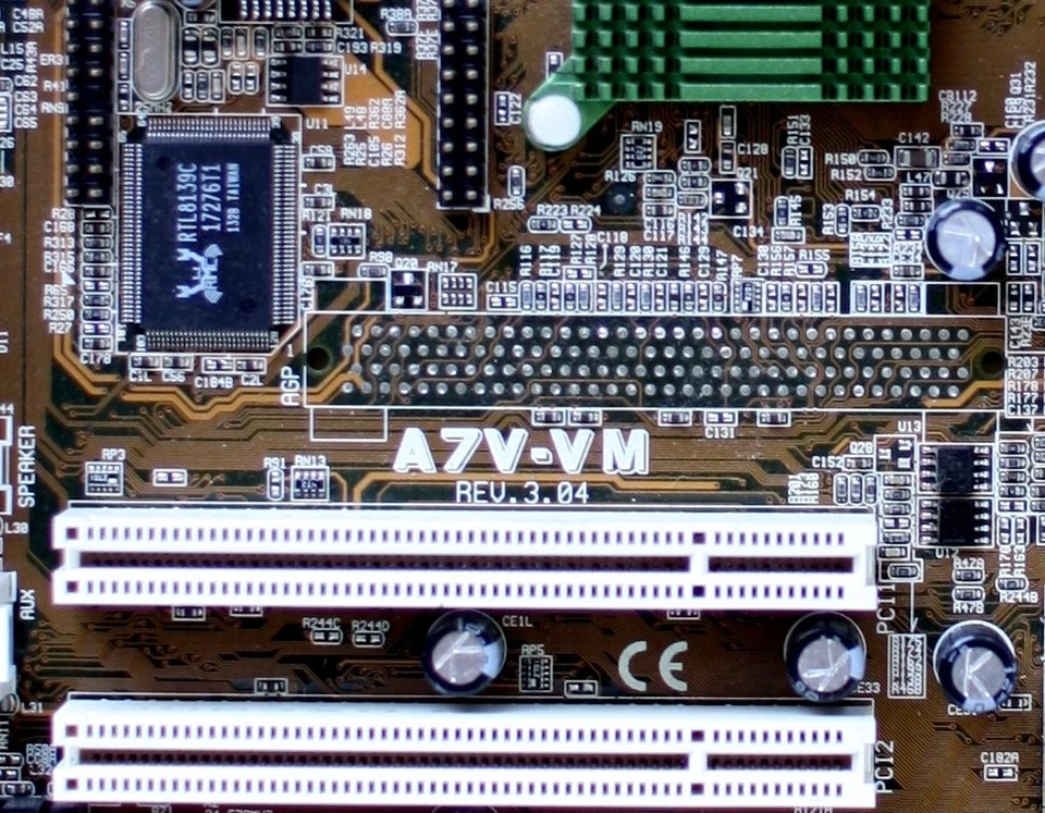 Motherboard, asus, a7v-vm, skt 462, 3x pci, a/v/l/2usb/p/g, mini atx - Image 3 of 3