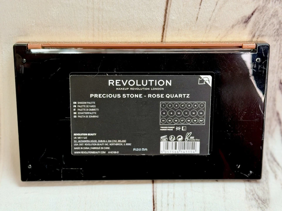 Brand New ~ Makeup Revolution Precious Stone Rose Quartz 18 Eyeshadow Palette - Image 3 of 3