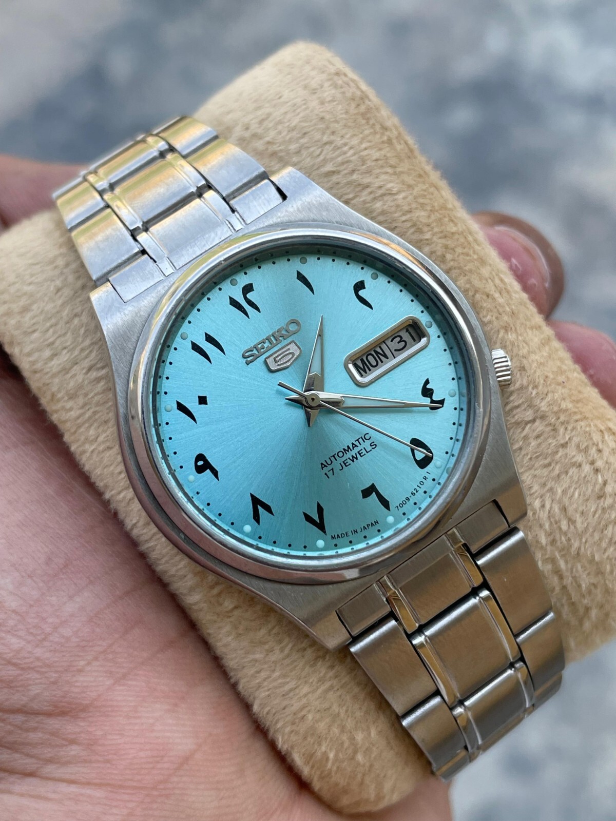 17 Jewels Seiko Arabic Day Vintage Seiko Arabic Watch Automatic